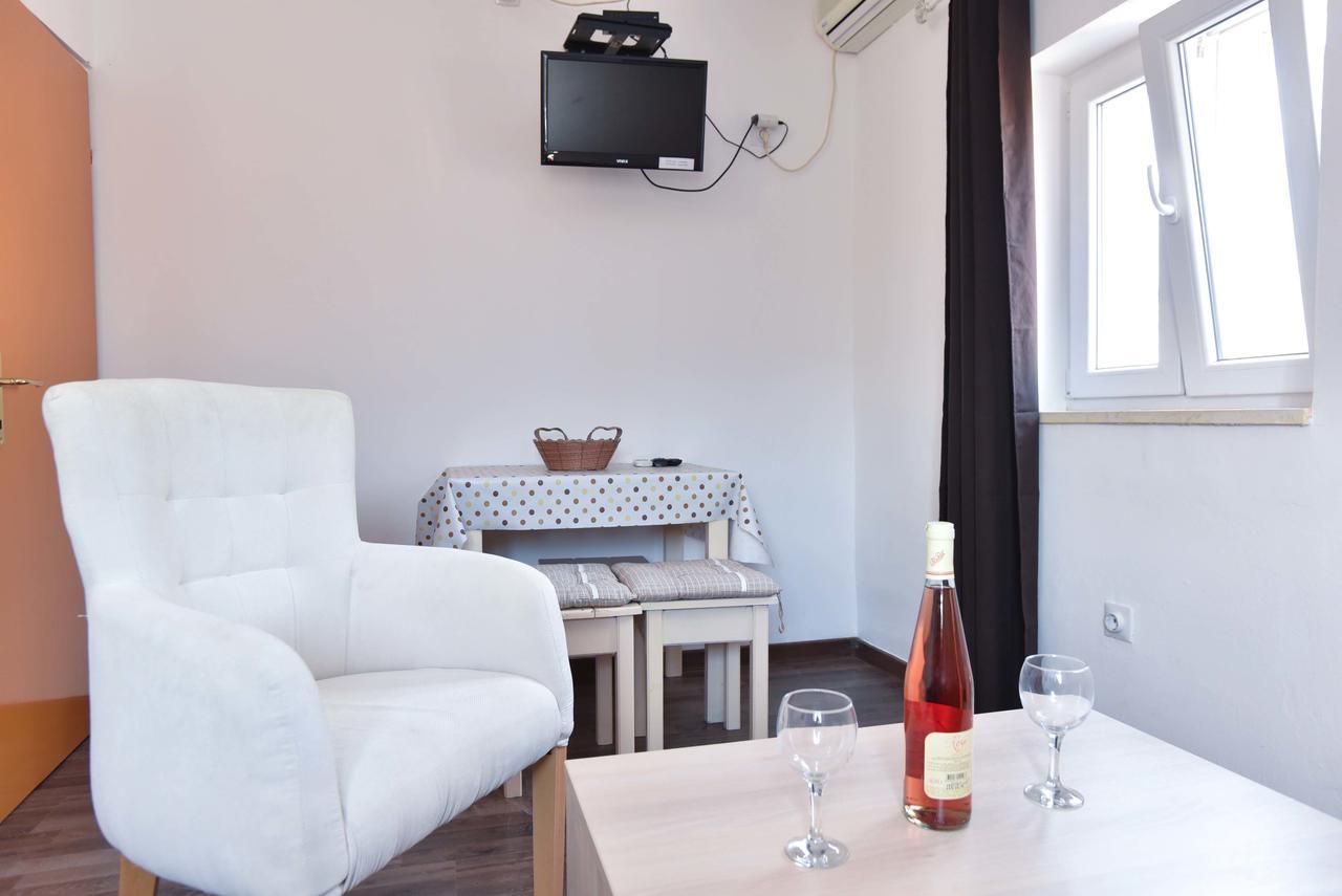 St. Nicola'S Apartments Budva Extérieur photo