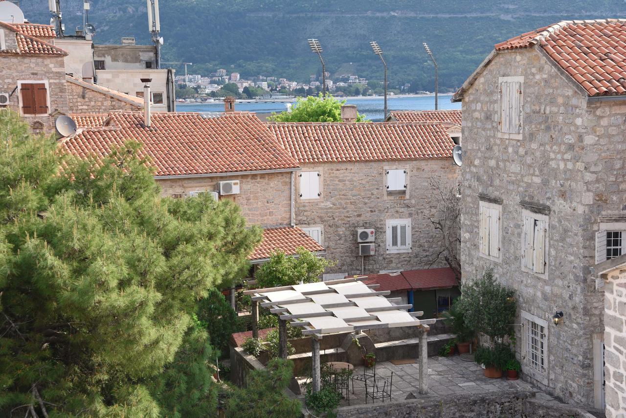 St. Nicola'S Apartments Budva Extérieur photo