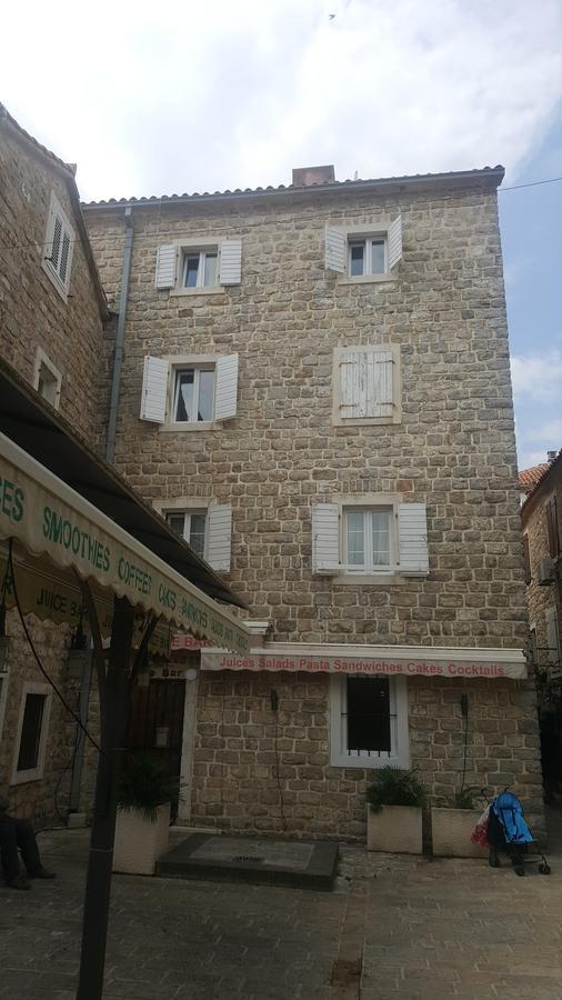 St. Nicola'S Apartments Budva Extérieur photo