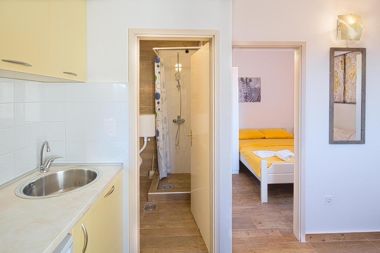 St. Nicola'S Apartments Budva Extérieur photo