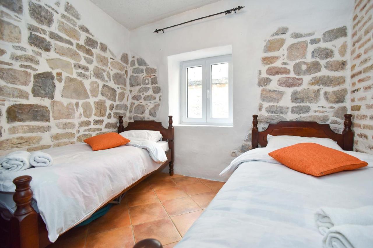 St. Nicola'S Apartments Budva Extérieur photo